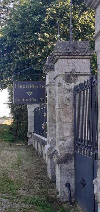 Maison Blanche Cherval 외부 사진